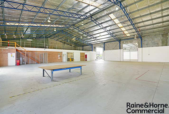 1 McDonald Cres Bassendean WA 6054 - Image 4