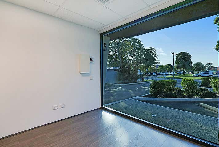 Unit 5, 25 Gympie Way Willetton WA 6155 - Image 27