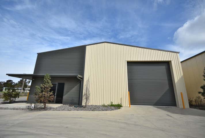 1/21 Catherine Crescent Lavington NSW 2641 - Image 1