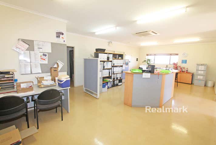 12 Manganese Street Wedgefield WA 6721 - Image 6