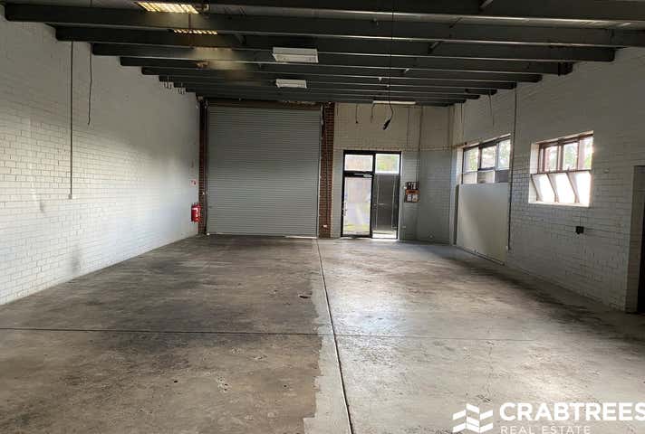 1/34 De Havilland Road Mordialloc VIC 3195 - Image 2