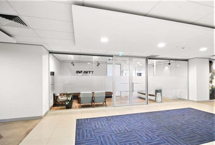 203/120 Bay Street Port Melbourne VIC 3207 - Image 2