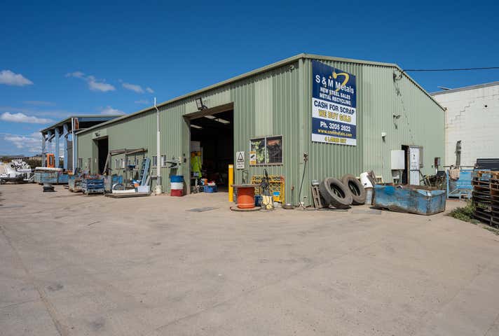 4 Larue Court Lawnton QLD 4501 - Image 5