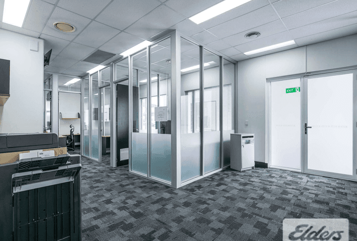 121 Logan Road Woolloongabba QLD 4102 - Image 2