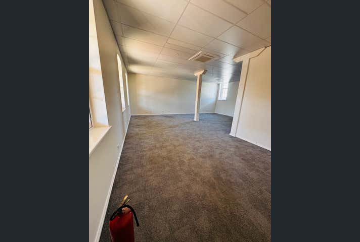 4/35 Will Street Bendigo VIC 3550 - Image 2