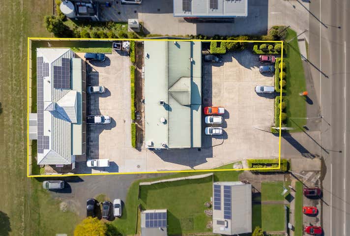 11 Queen Street Walloon QLD 4306 - Image 2