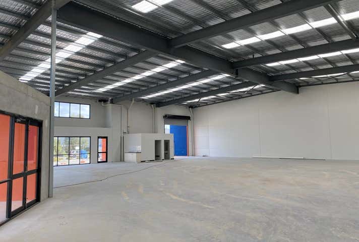 32 Supreme Loop Gnangara WA 6077 - Image 4