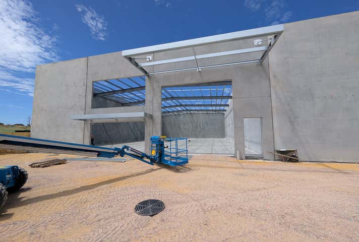 22  Deviation Way Neerabup WA 6031 - Image 9