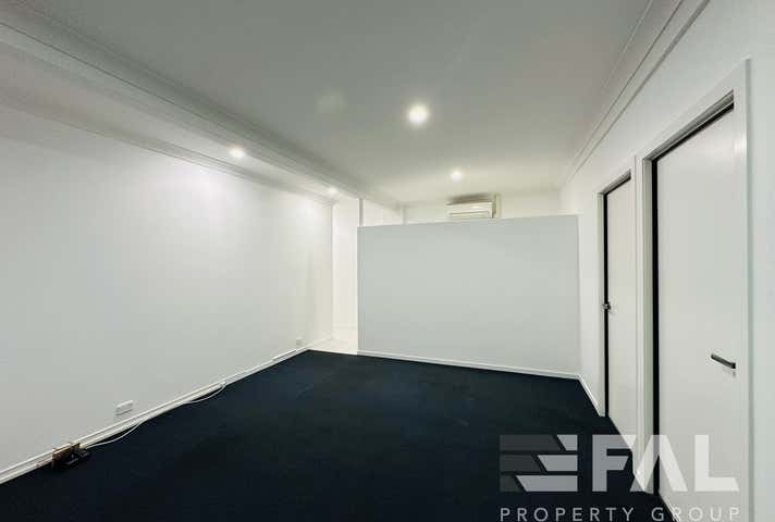 Shop  5, 600 Sherwood Road Sherwood QLD 4075 - Image 3