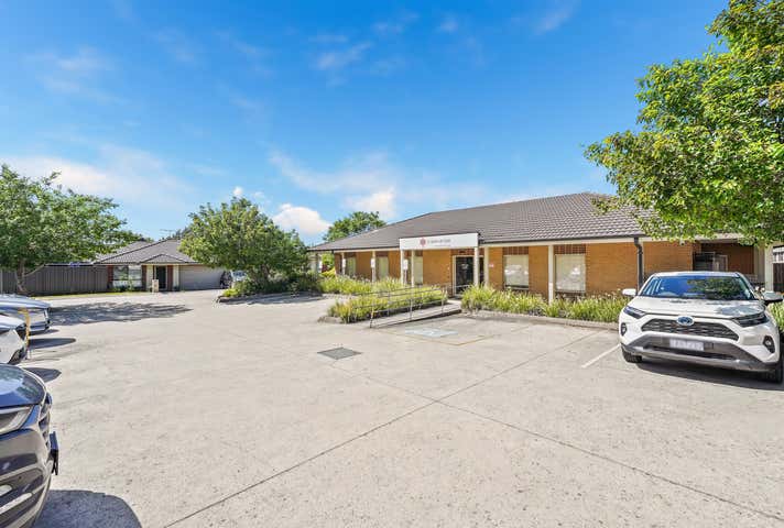 57 Fairholme Boulevard Berwick VIC 3806 - Image 5