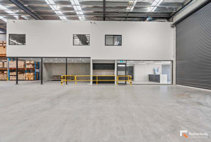 19 Quinlan Road Epping VIC 3076 - Image 15