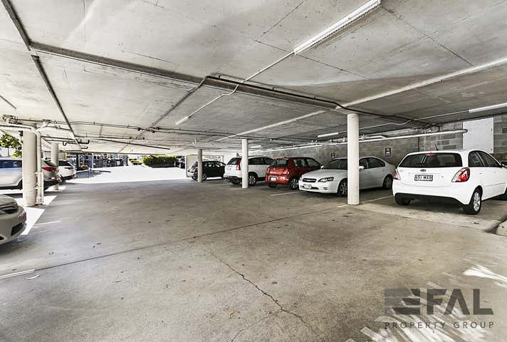 Shop  3, 10 Brookfield Road Kenmore QLD 4069 - Image 2