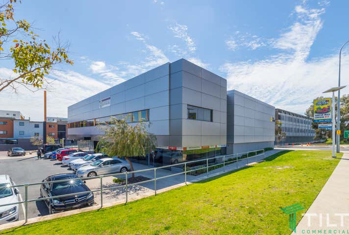 7E/817 Beeliar Drive Cockburn Central WA 6164 - Image 9