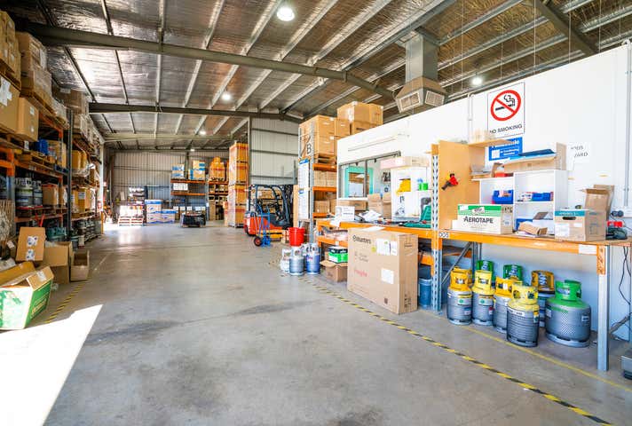 826 Hope Court North Albury NSW 2640 - Image 14