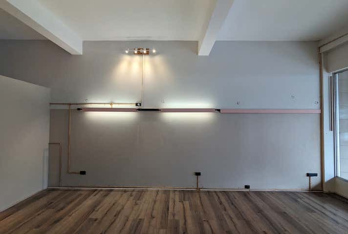 4/4 Duggan Street Toowoomba City QLD 4350 - Image 3