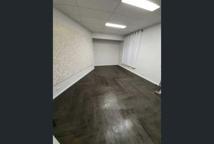 3/357C Urana Road Lavington NSW 2641 - Image 4