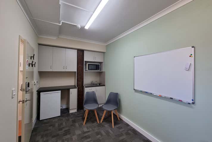 5/56 Pakenham Street Fremantle WA 6160 - Image 4