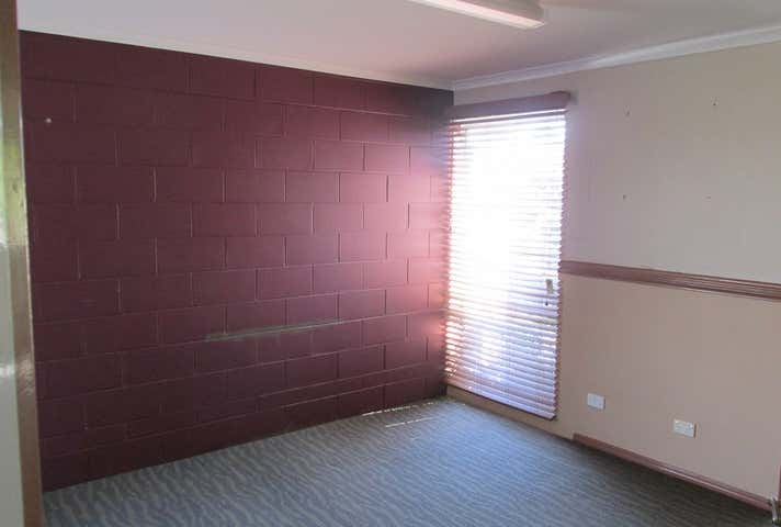 14 Queens Road Scarness QLD 4655 - Image 3