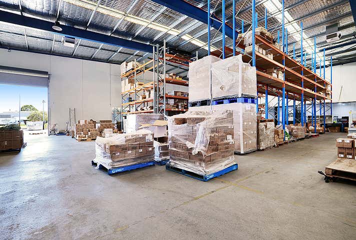 68 Bannister Road Canning Vale WA 6155 - Image 15