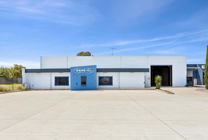 15 Hume Reserve Court Bell Park VIC 3215 - Image 2