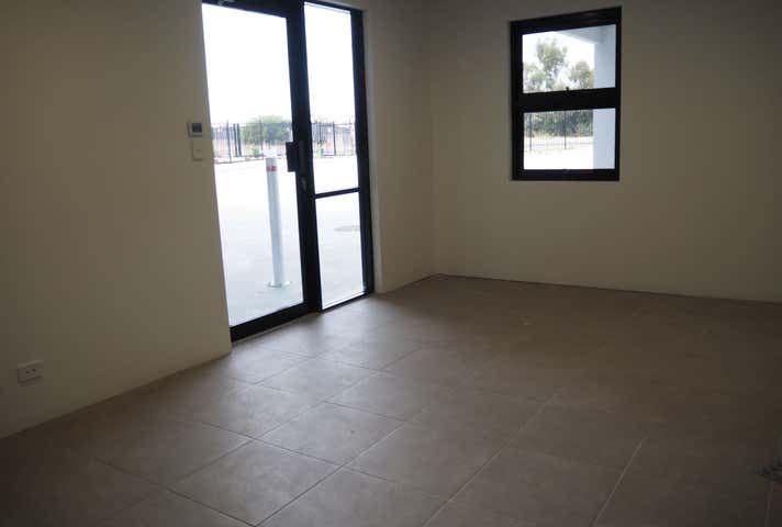 Unit 1, 86 Christable Way Landsdale WA 6065 - Image 2