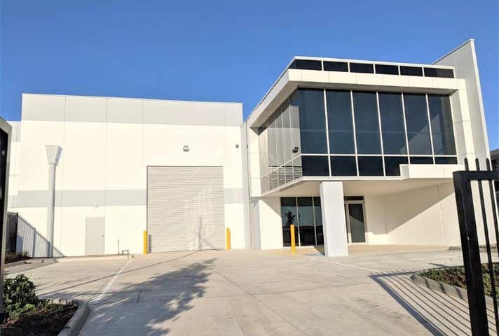 1/66 Saintly Drive Truganina VIC 3029 - Image 1