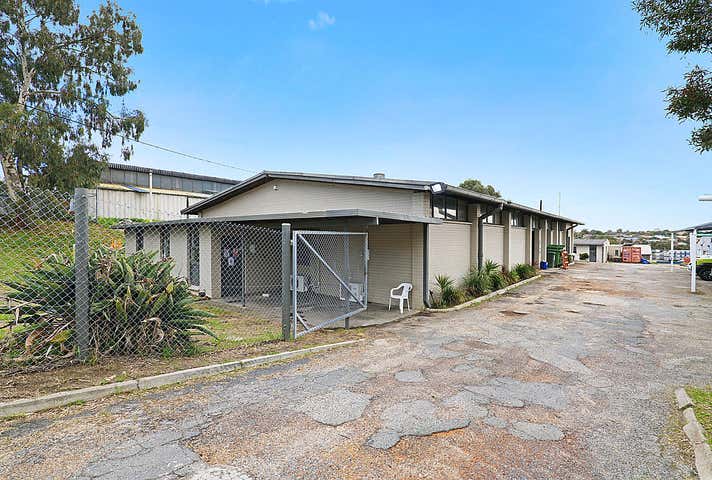 52 Peel Road O'Connor WA 6163 - Image 4