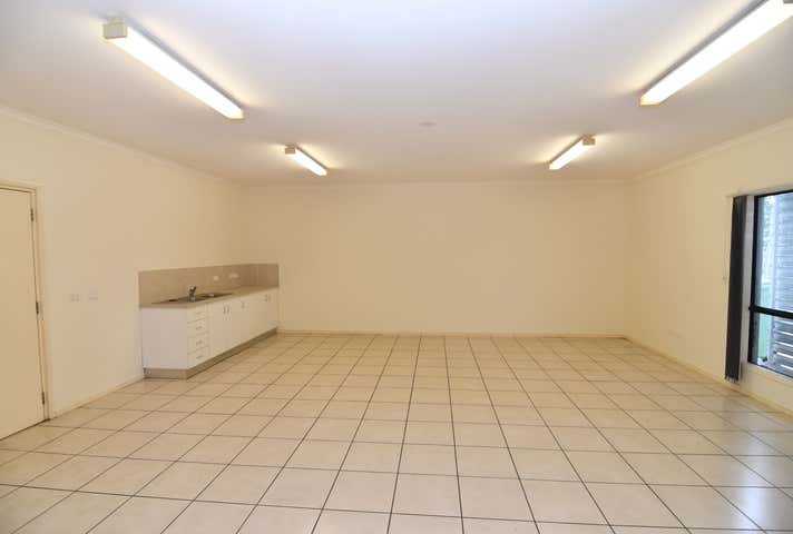 88-90 Crocodile Crescent Mount St John QLD 4818 - Image 13