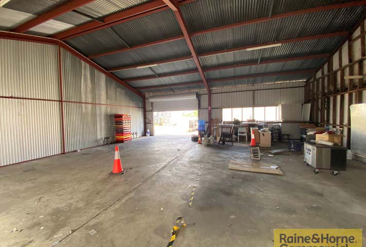 5 Sheehan Street Redcliffe QLD 4020 - Image 7