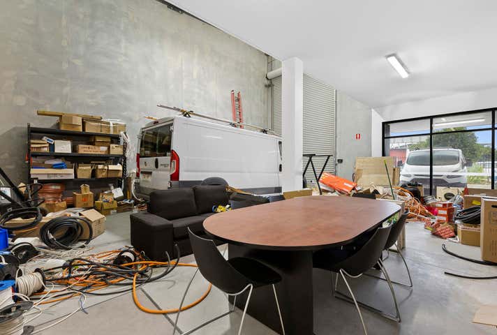 1/300 Lavarack Pinkenba QLD 4008 - Image 3