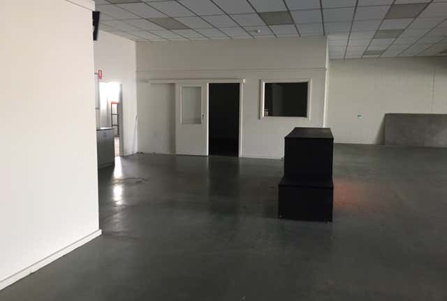 111 Adelaide Road Murray Bridge SA 5253 - Image 4