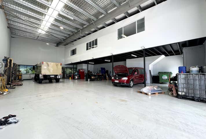 4/2 Louis Court Coomera QLD 4209 - Image 2