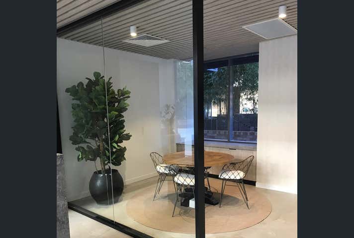 3/190 Varsity Parade Varsity Lakes QLD 4227 - Image 4