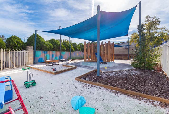 17a Anderson Road Forrestfield WA 6058 - Image 15