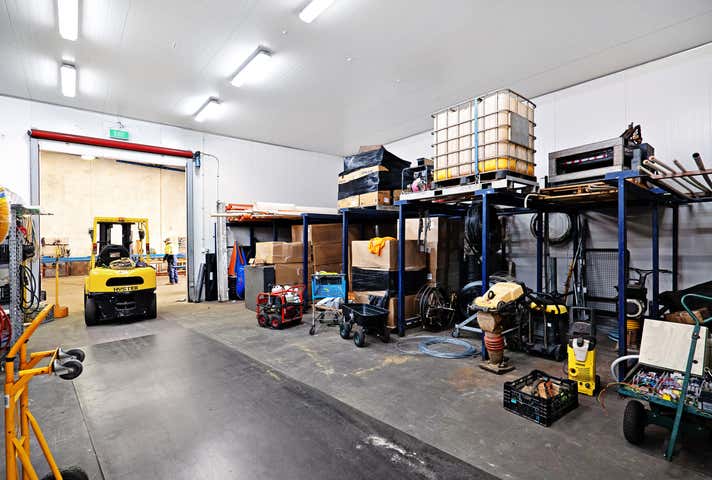 Unit 1 40 Canvale Road Canning Vale WA 6155 - Image 12