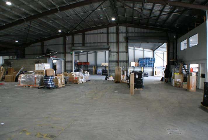 Tenancy 2, 33 Redden Street Portsmith QLD 4870 - Image 5