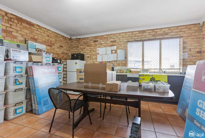 2/18 Keates Road Armadale WA 6112 - Image 20