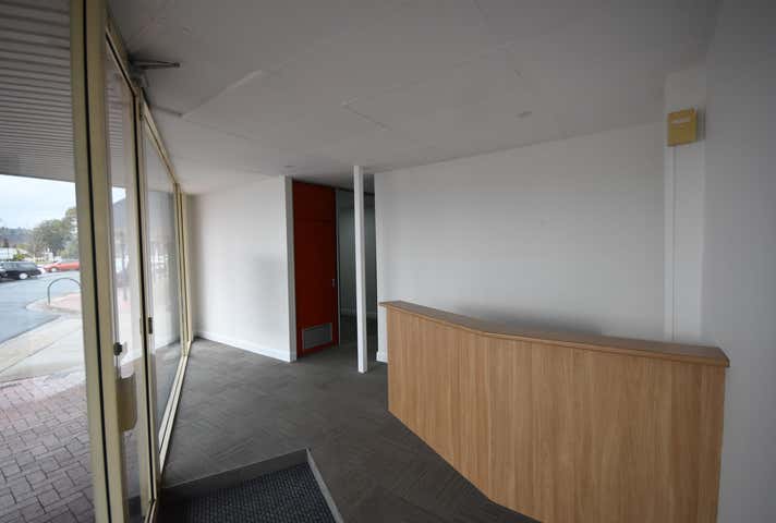 3/7 Thomas Mitchell Drive Wodonga VIC 3690 - Image 2