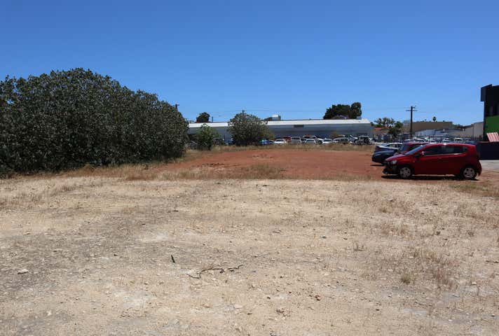 22 Thurso Road Myaree WA 6154 - Image 3