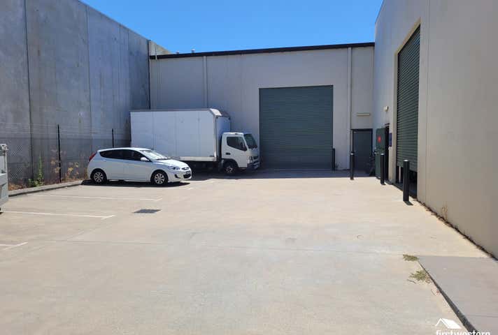 1/15 Saltaire Way Port Kennedy WA 6172 - Image 12