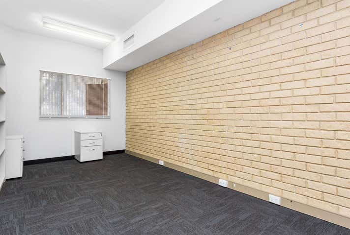 Unit 1B, 7 Rivers Street Bibra Lake WA 6163 - Image 2