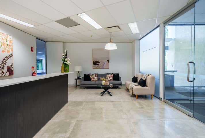 10/5 Gardner Close Milton QLD 4064 - Image 4