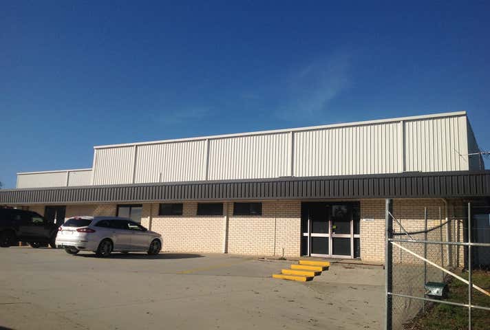 18 Hudson Crescent Lavington NSW 2641 - Image 12