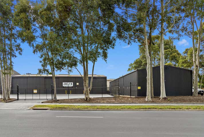 13 & 15 The Esplanade North Shore VIC 3214 - Image 2