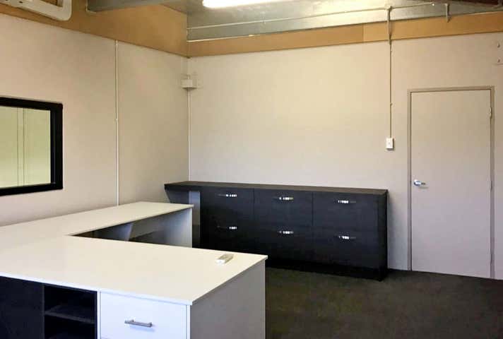 Unit 2, 68 Callaway Street Wangara WA 6065 - Image 7