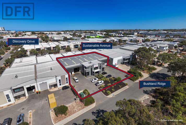 18 Bushland Ridge Bibra Lake WA 6163 - Image 3