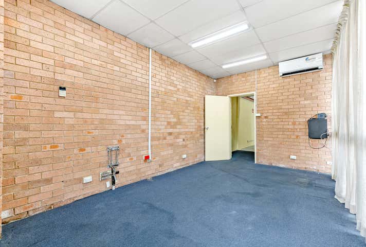 2/1 Wood Street Tempe NSW 2044 - Image 4