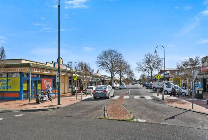 4 & 6 Capital Avenue Pakenham VIC 3810 - Image 12