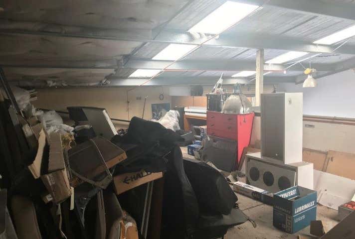 Unit 2, 7 Action Pl Wangara WA 6065 - Image 9