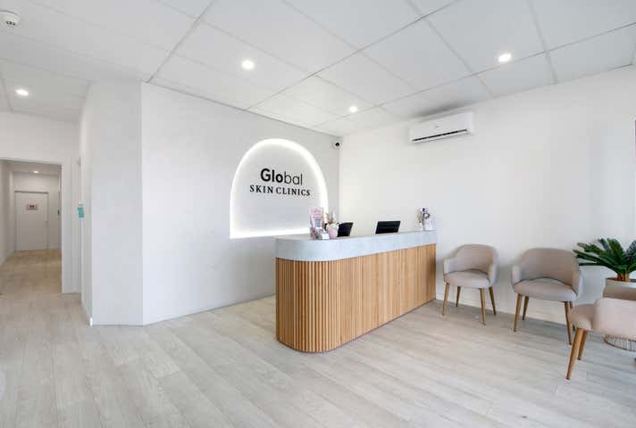 3/2623 Gold Coast Highway Broadbeach QLD 4218 - Image 2